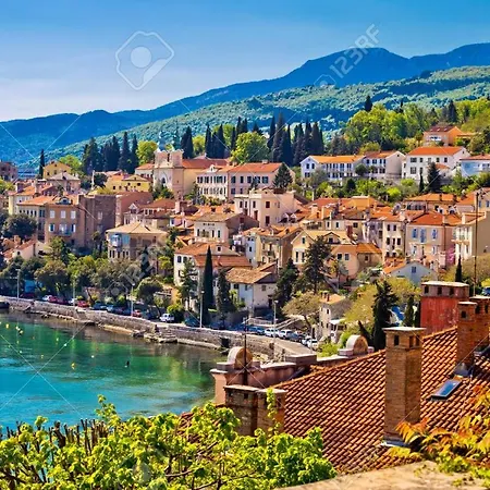 In Te Domine Speravi Volosko, Апартаменты Опатия