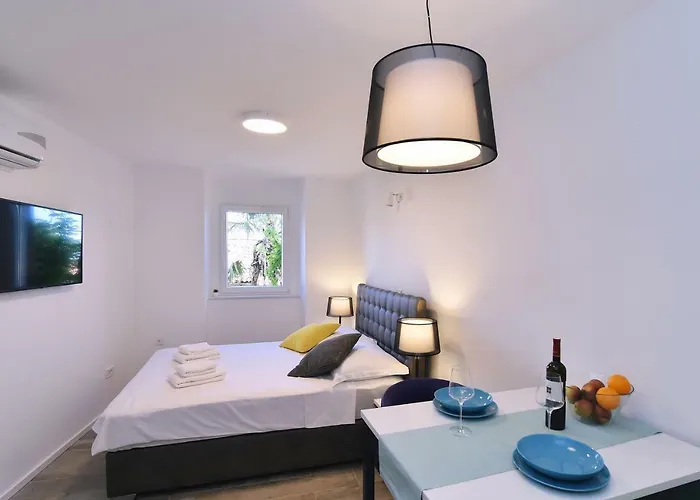 In Te Domine Speravi Volosko, Apartman *