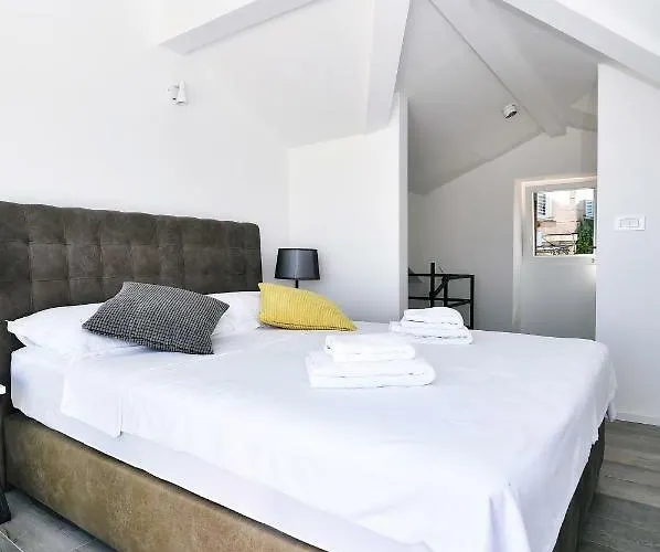 In Te Domine Speravi Volosko, Apartman Abbázia